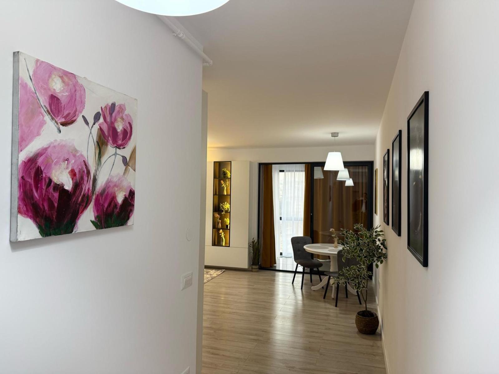 Luxevibe Apartments Near Mall Moldova Iasi Exterior photo