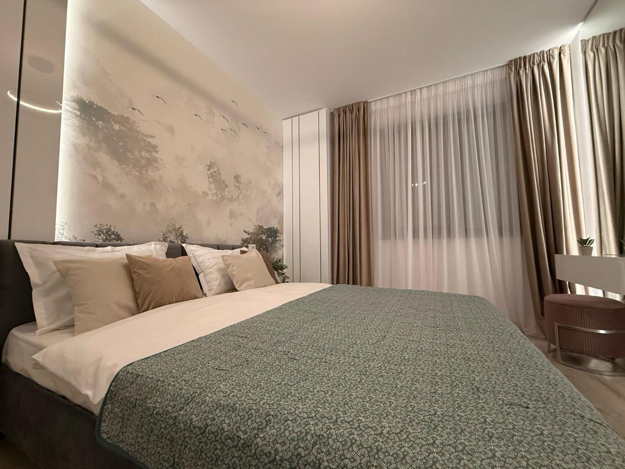 Luxevibe Apartments Near Mall Moldova Iasi Exterior photo
